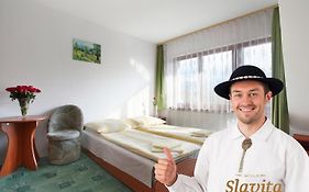 Willa Slavita Zakopane - Pardałówka - Pokoje z widokiem na góry i łazienkami&PARKING